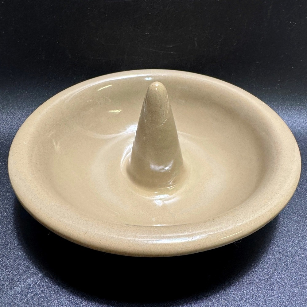 Vintage Hartstone Pottery Apple Baker Stoneware Baking Dish USA Signed Tan